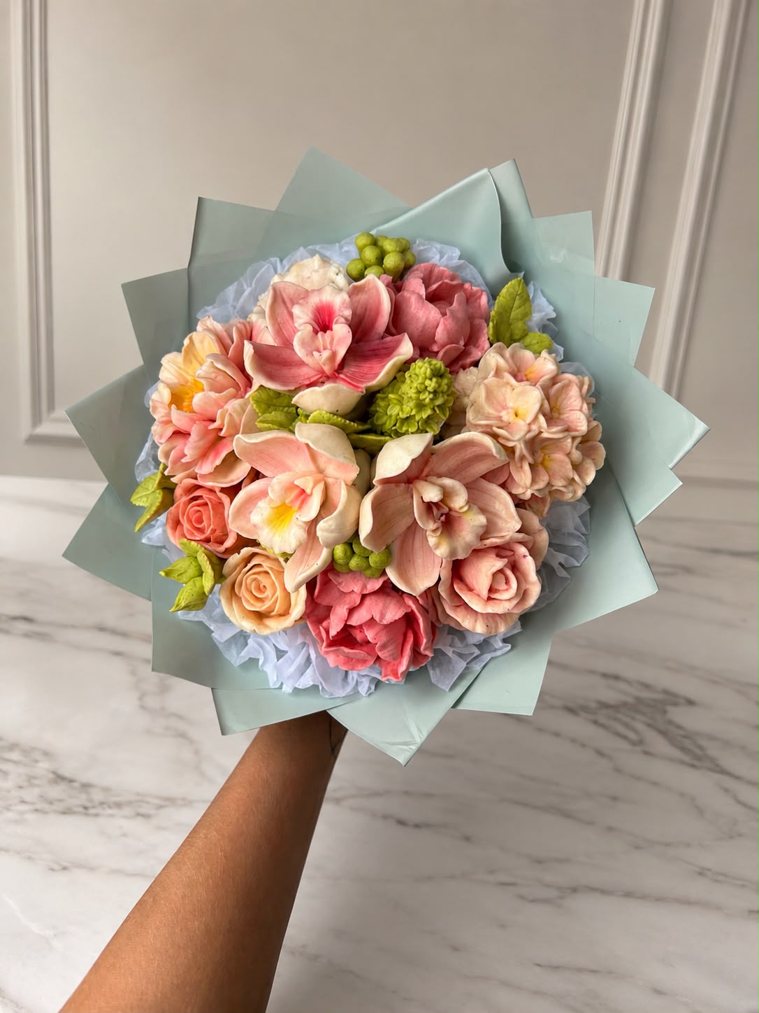 Peach Blush buchet din bezea